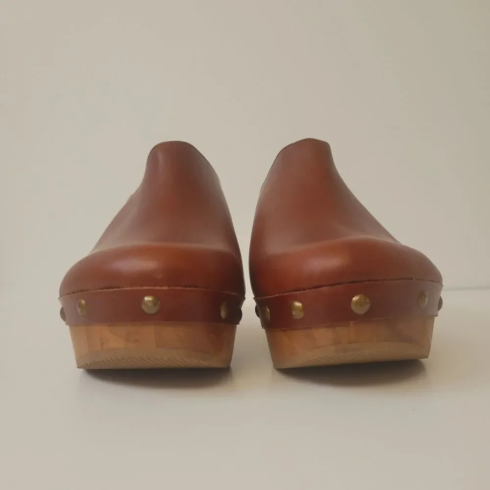NWOT Five Words Brown Leather Wooden Platform Heel Studded Clogs Size 8 - Picture 5 of 12
